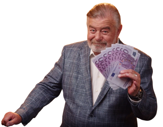Harry Wijnvoord, der ein Bündel von 500 Euro Scheinen in der Hand hochhält.