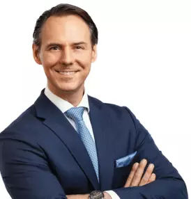 Redakteur des Reports – Cornelius Tschirdewahn